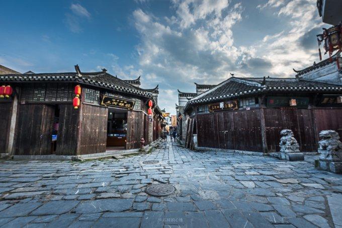早上空腹喝牛奶可以吗——探讨与分享的红迪网社区
